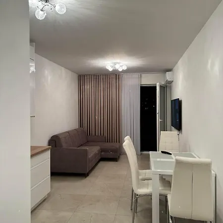 Janickiego 159 Parking Free * Poznań