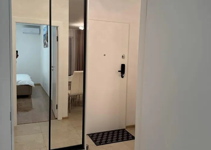 Janickiego 159 Parking Free Appartement